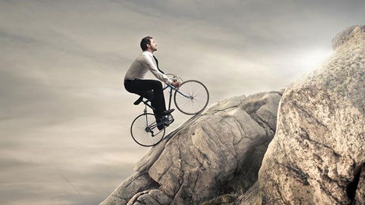  پیش‌بردن کارها به‌تنهایی